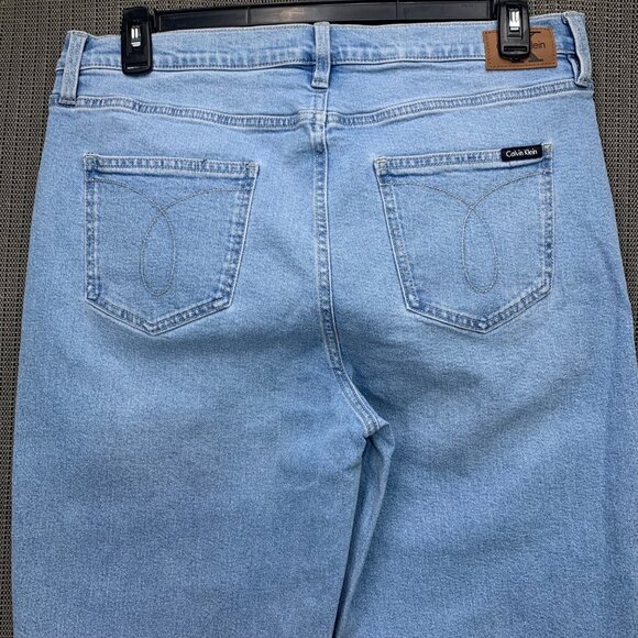 Calvin Klein Womens Size 14 Blue Light Wash High-Rise Denim Jeans Frayed Hem - Picture 9 of 9